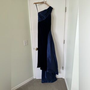 Designer Tadashi Shoji Ball Gown Dress Size Small/Medium